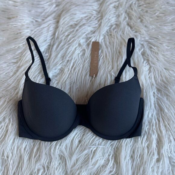 Skims Fits Everybody Pushup Demi Bra Onyx Size 32D - Picture 1 of 8